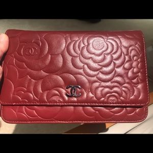 Chanel camellia wallet on chain (WOC)